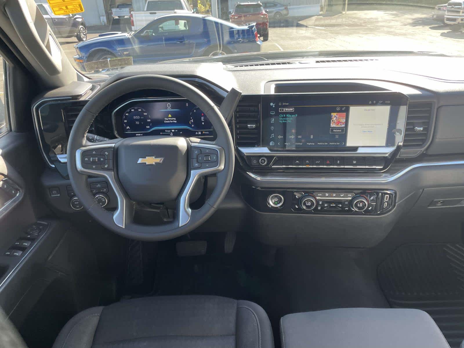2023 Chevrolet Silverado 1500 LT photo 16