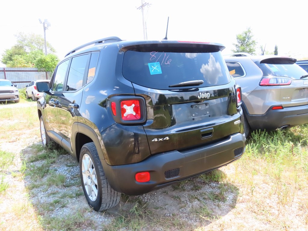 2020 Jeep Renegade Latitude photo 16