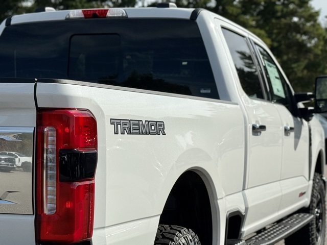 2026 Ford F-350 King Ranch photo 5