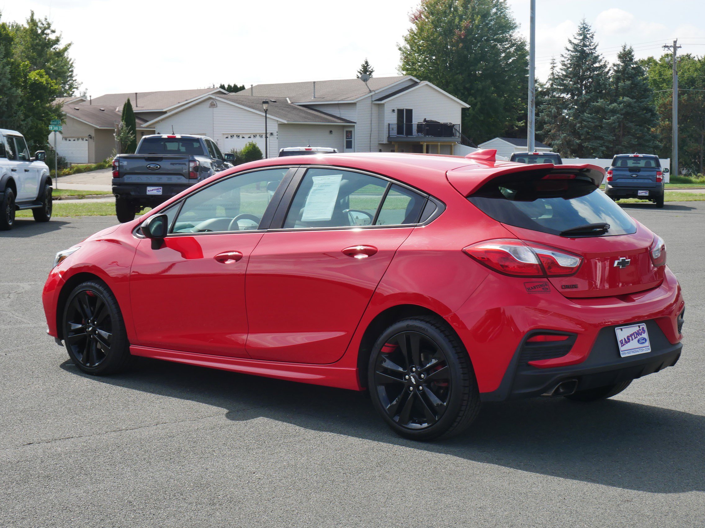 2018 Chevrolet Cruze LT photo 3