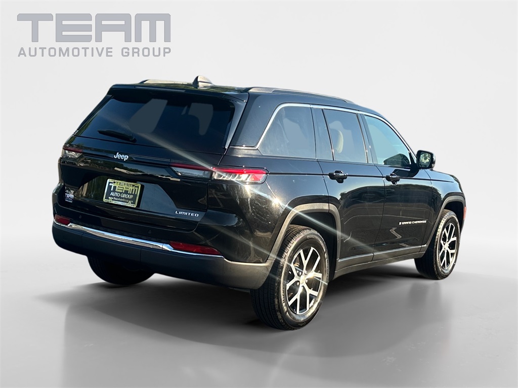 2024 Jeep Grand Cherokee Limited photo 5