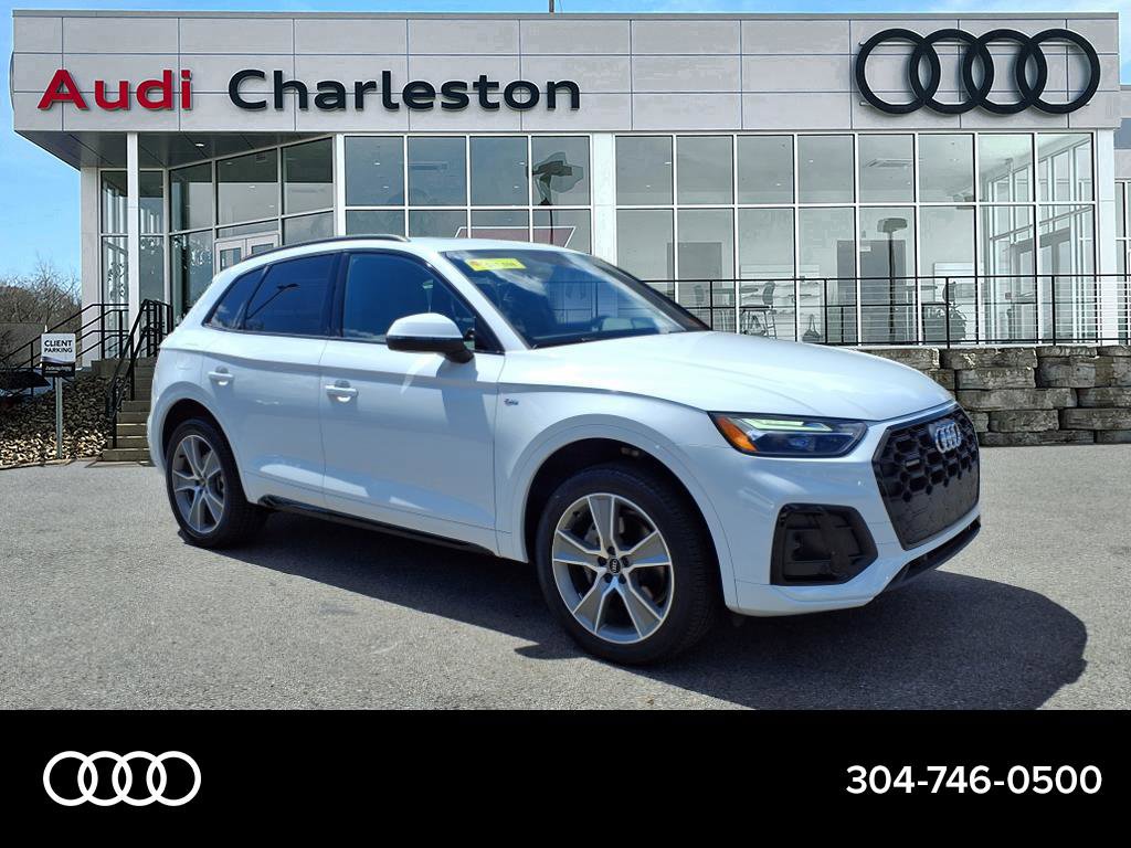 2025 Audi Q5 Premium's photo