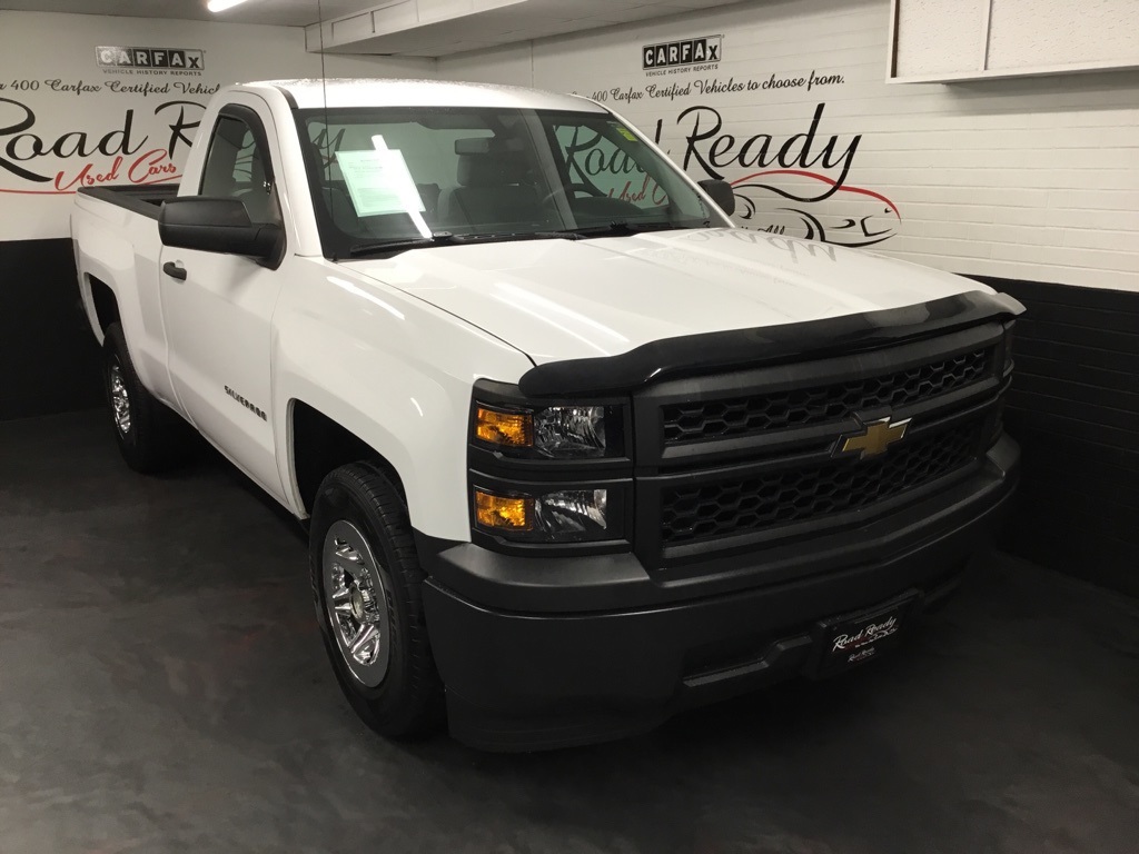 2015 Chevrolet Silverado 1500 photo 2