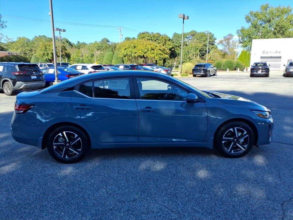 2025 Nissan Sentra SV photo 2