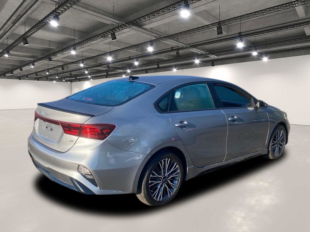 2023 Kia Forte GT-Line photo 6