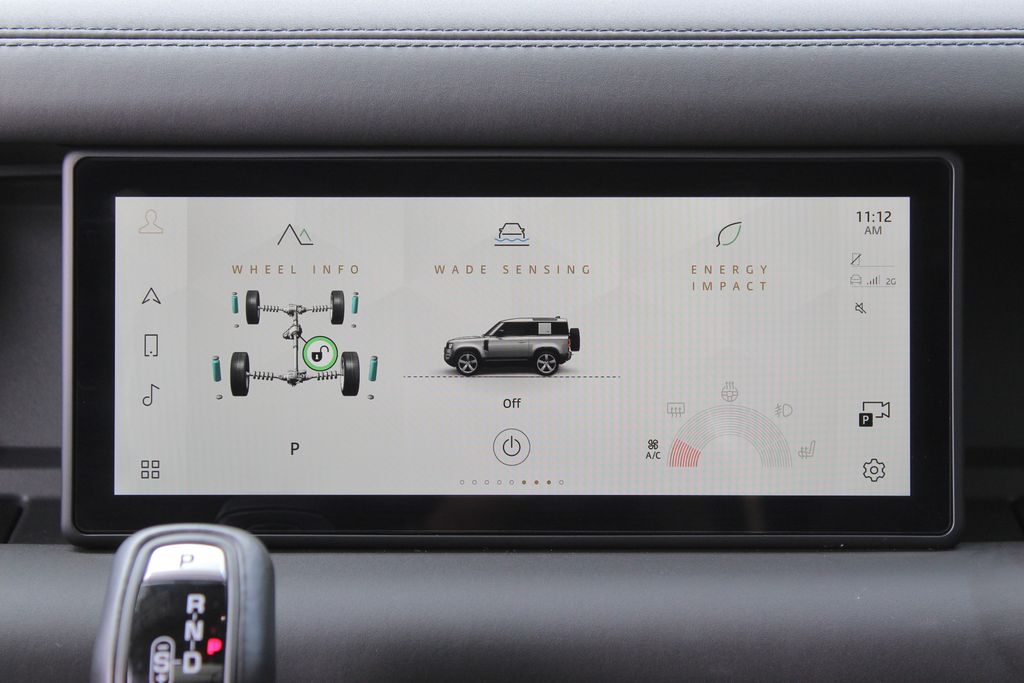 2024 Land Rover Defender 90 X-Dynamic SE photo 25