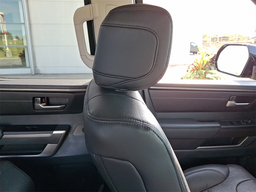 2023 Toyota Tundra SR5 photo 13