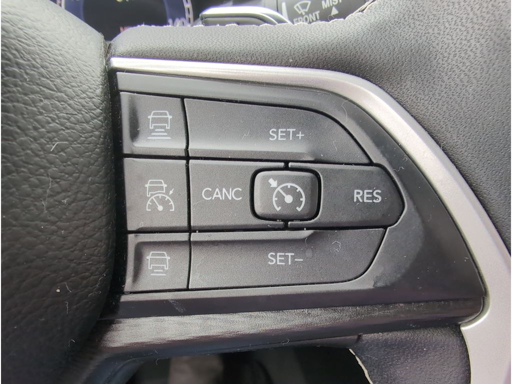 2023 Jeep Grand Cherokee Laredo photo 19