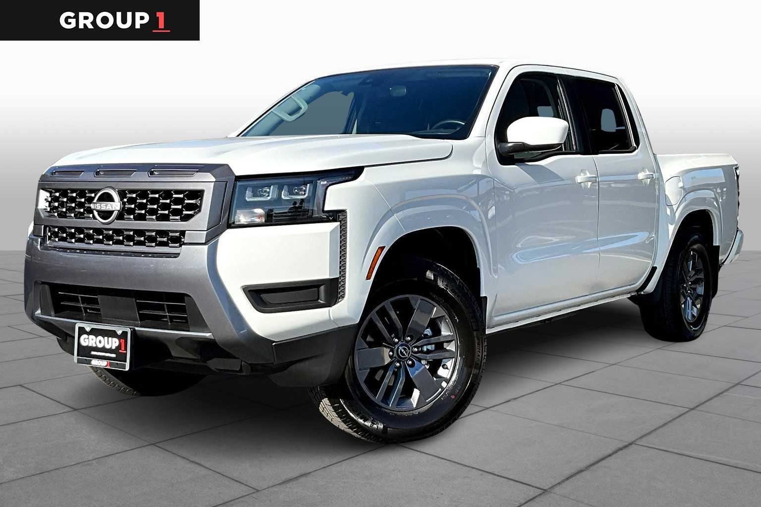 2026 Nissan Frontier SV's photo