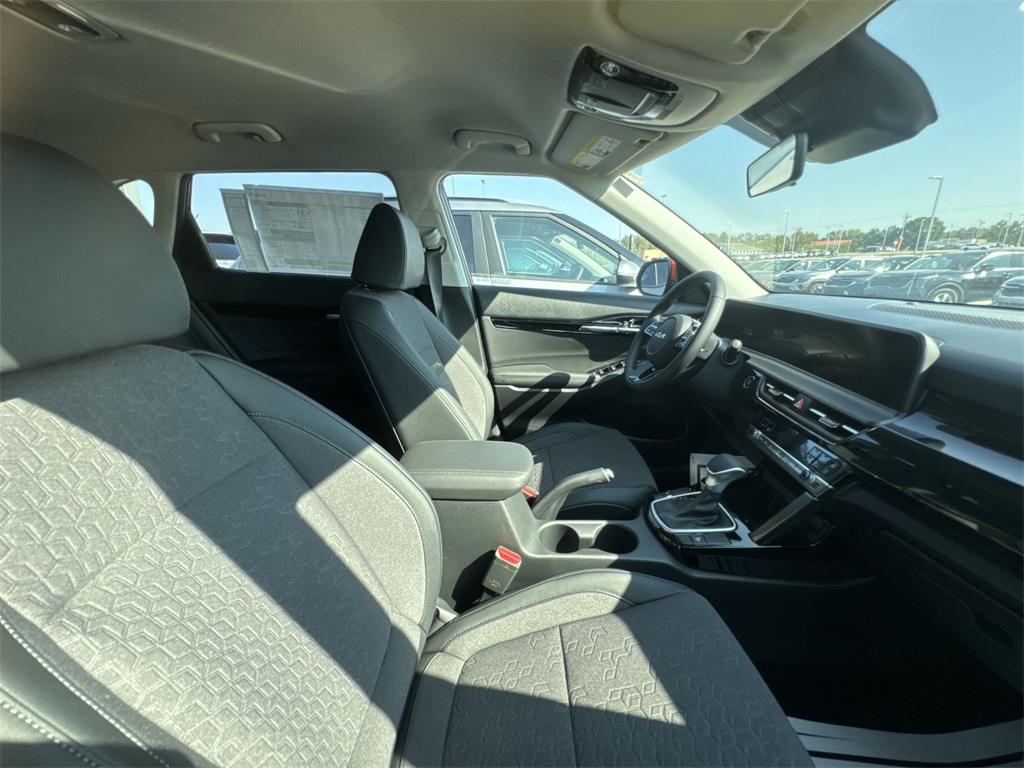 2026 Kia Seltos S photo 12