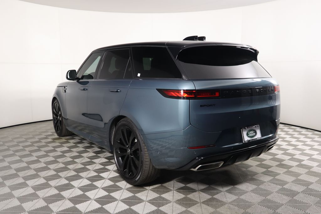 2025 Land Rover Range Rover Sport SE photo 7
