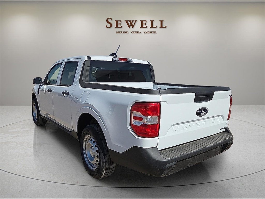 2025 Ford Maverick XL photo 2