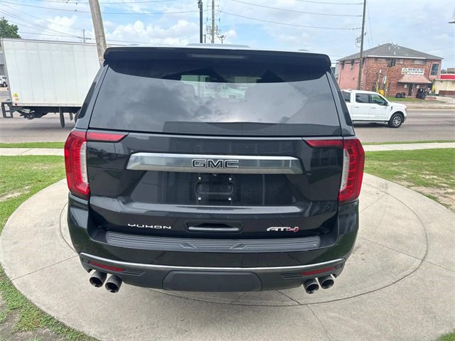 2022 Gmc Yukon AT4 photo 4