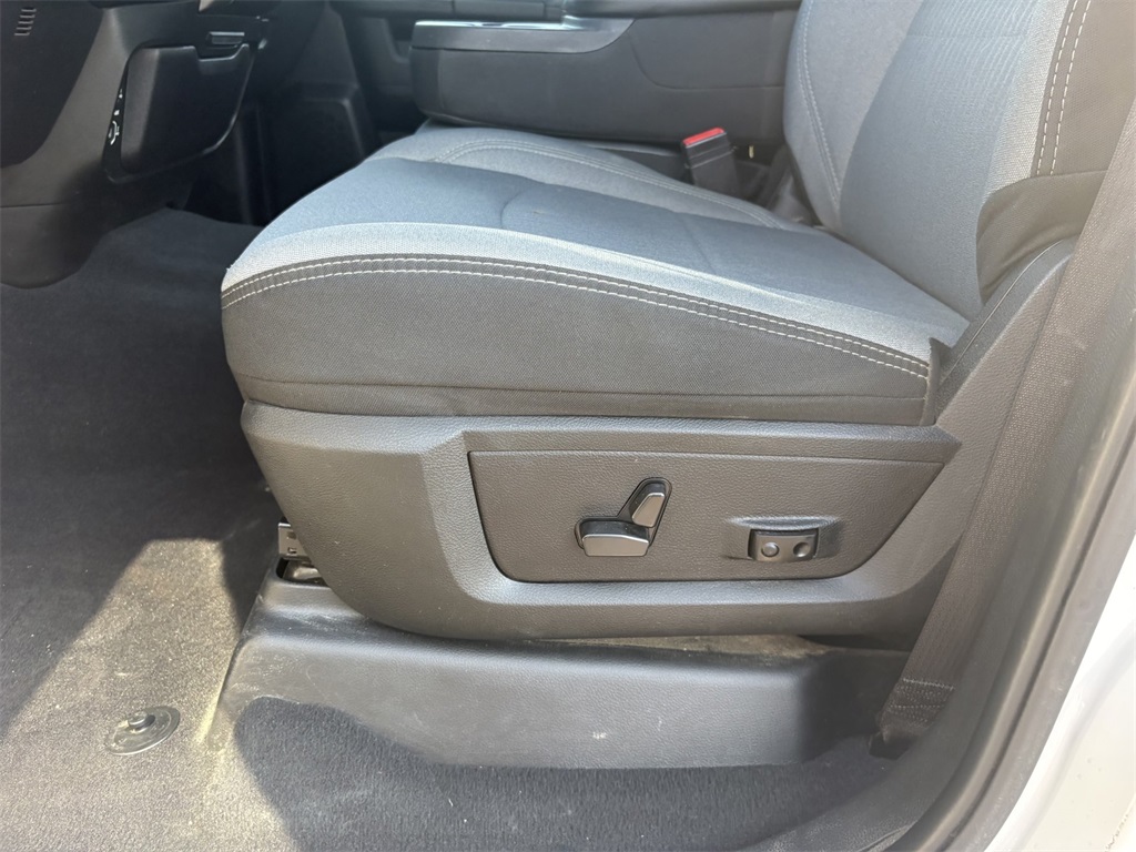 2022 Ram 3500 Big Horn photo 12