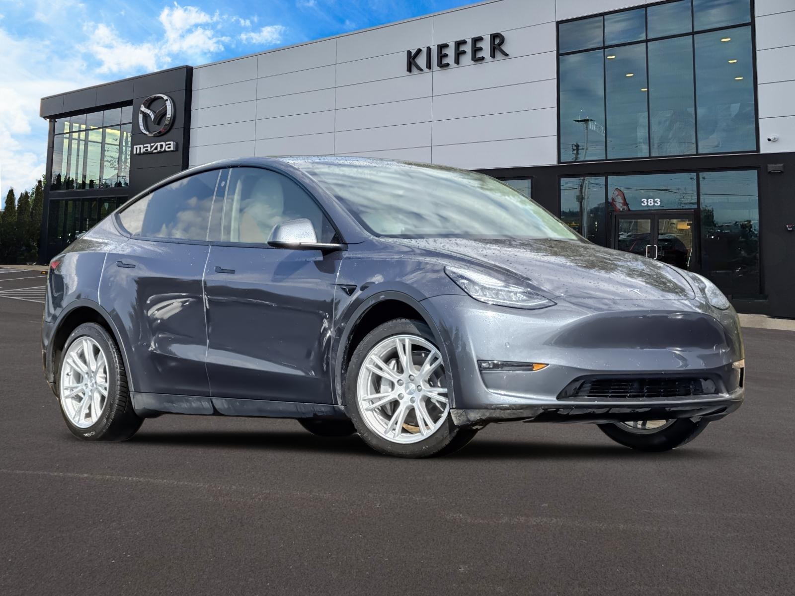 Used 2021 Tesla Model Y Long Range with VIN 5YJYGDEE6MF212628 for sale in Eugene, OR