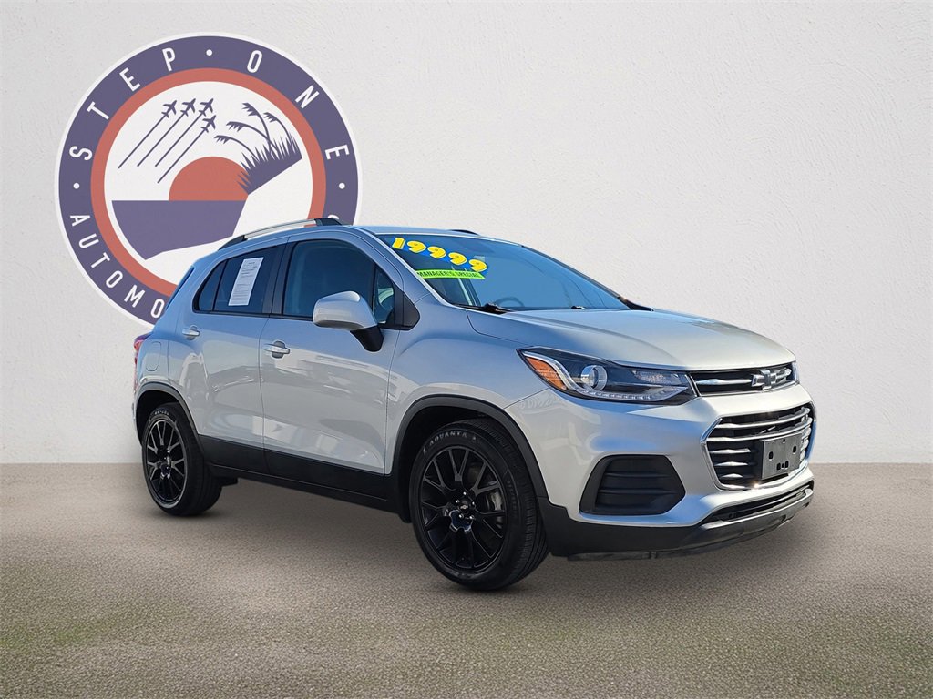 2022 Chevrolet Trax LT's photo