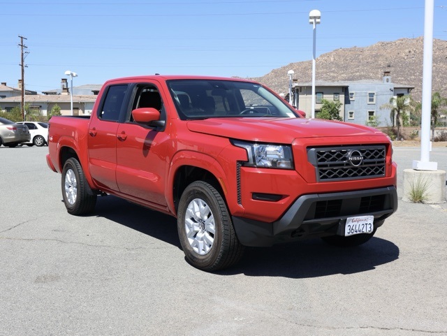 2022 Nissan Frontier SV
