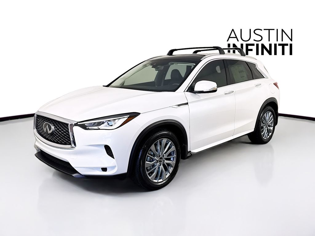 2025 Infiniti QX50 Luxe photo 3