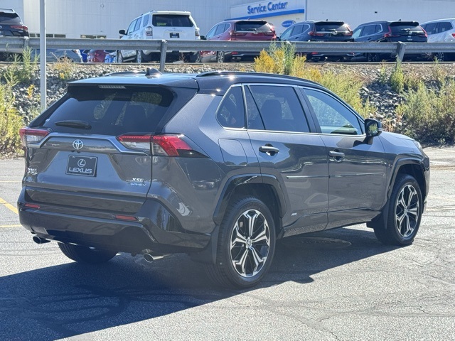 2025 Toyota RAV4 Hybrid XSE photo 5