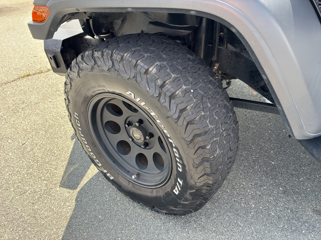 2020 Jeep Wrangler Sport S photo 12