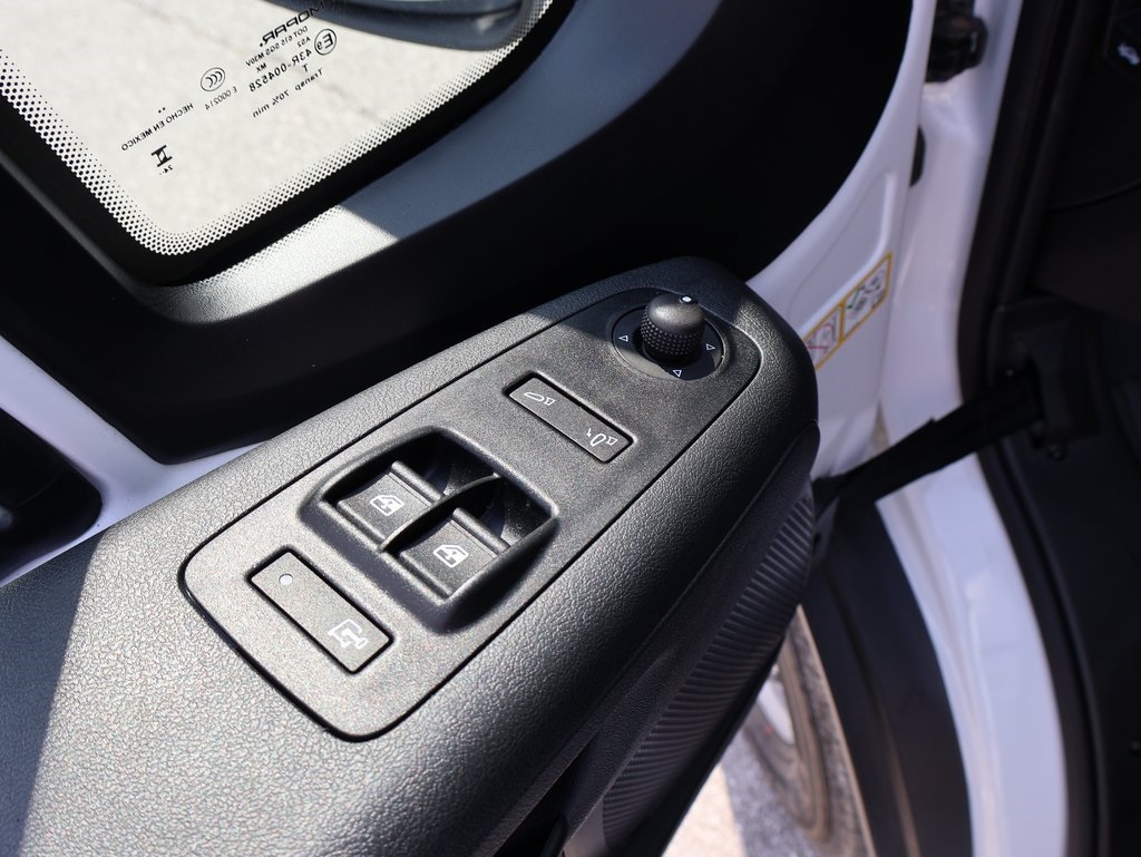 2025 Ram ProMaster 2500 photo 15