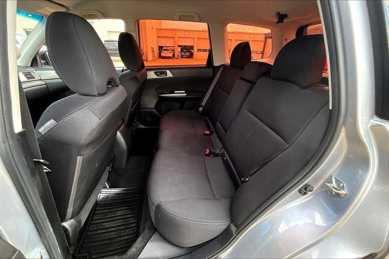 2013 Subaru Forester 2.5X photo 16