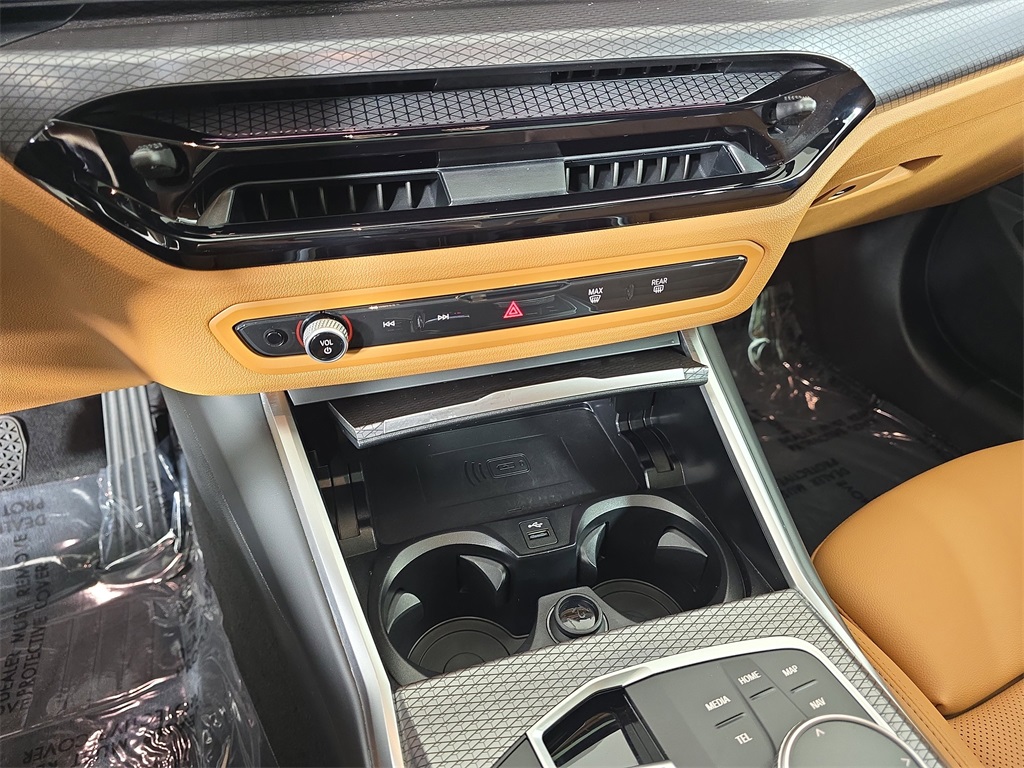2025 Bmw 330i xDrive Sedan photo 23