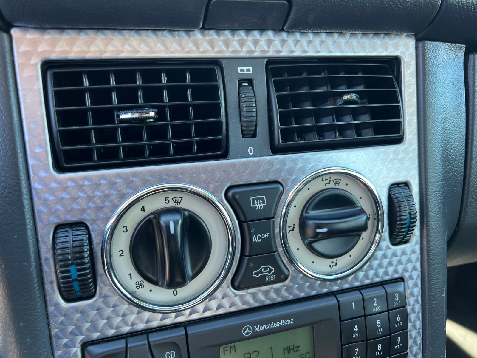 2003 Mercedes Benz SLK Kompressor photo 17