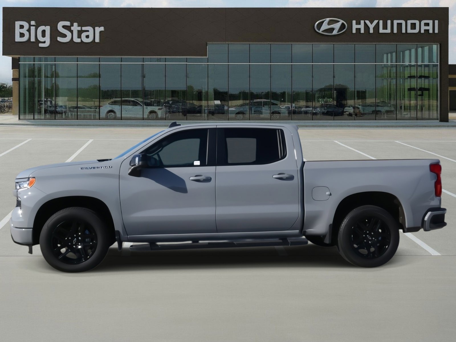 2025 Chevrolet Silverado 1500 - Image 2