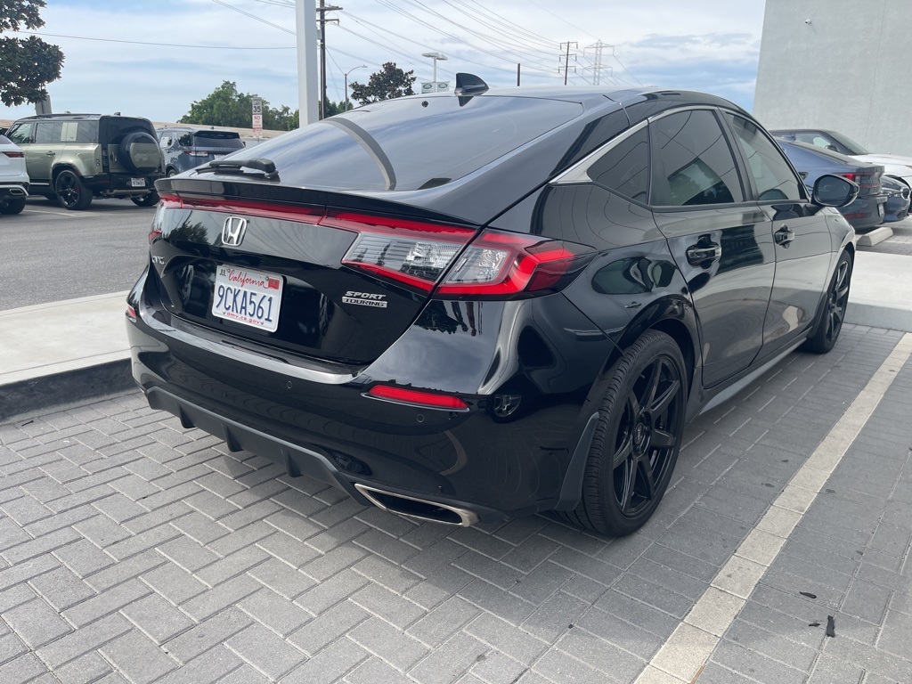 2022 Honda Civic Sport Touring photo 3