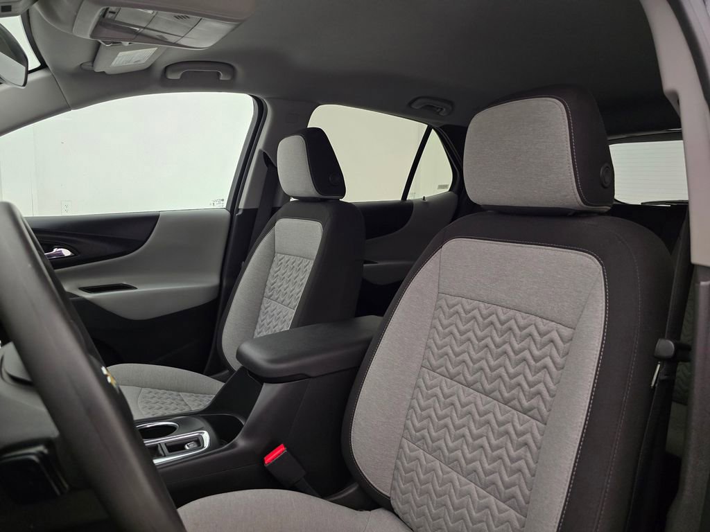 2023 Chevrolet Equinox LT photo 33