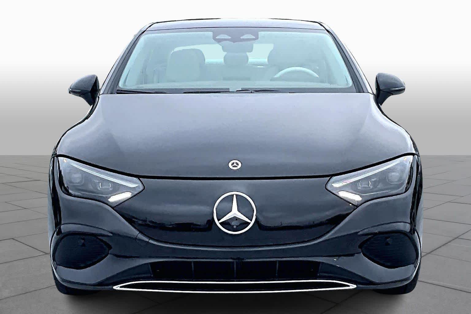 2023 Mercedes Benz EQE Sedan 350 photo 3