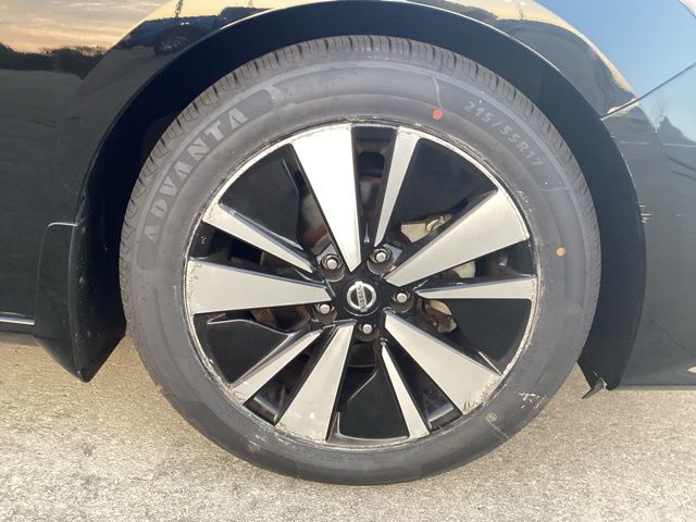 2021 Nissan Altima 2.5 SL photo 10
