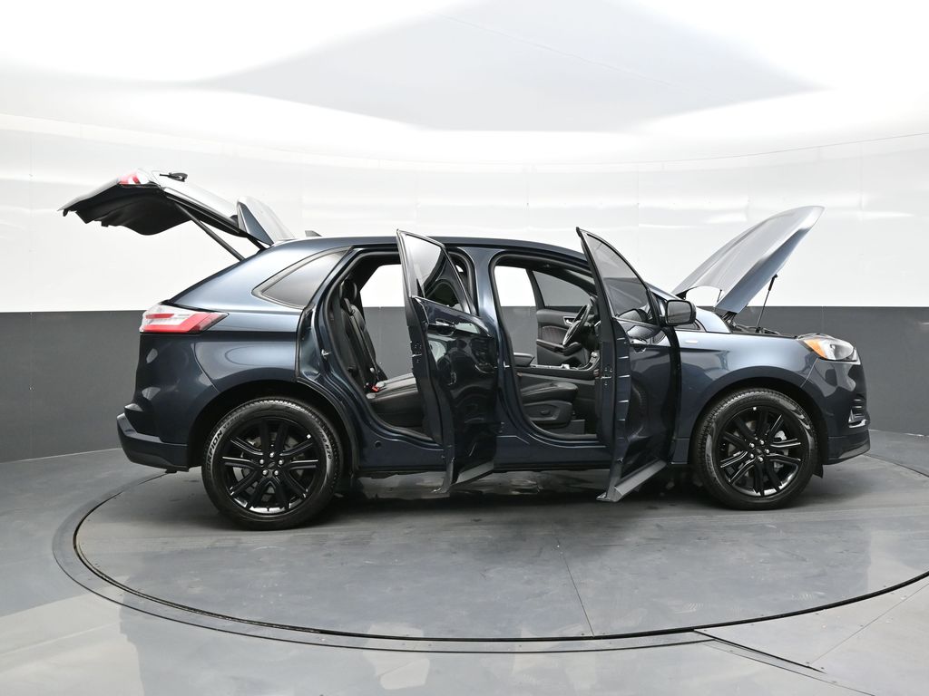 2024 Ford Edge ST-Line photo 40