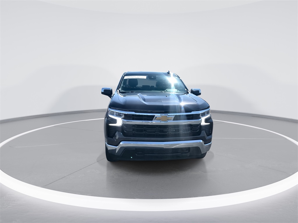 2022 Chevrolet Silverado 1500 LT photo 3