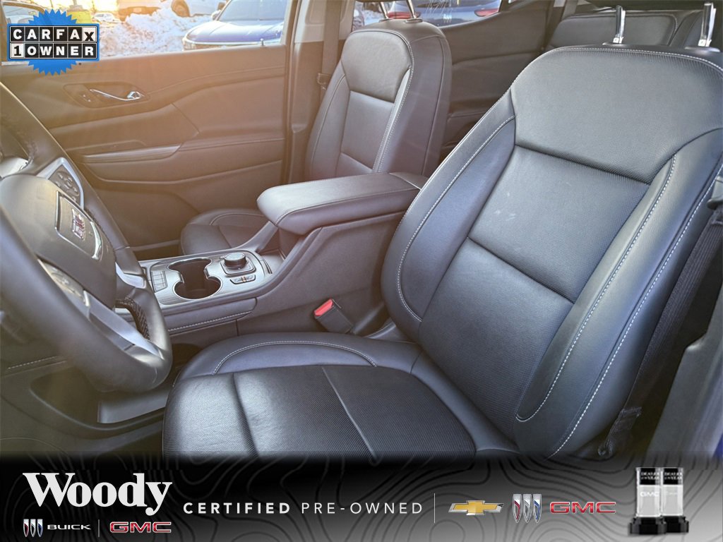 2023 GMC ACADIA - Image 14