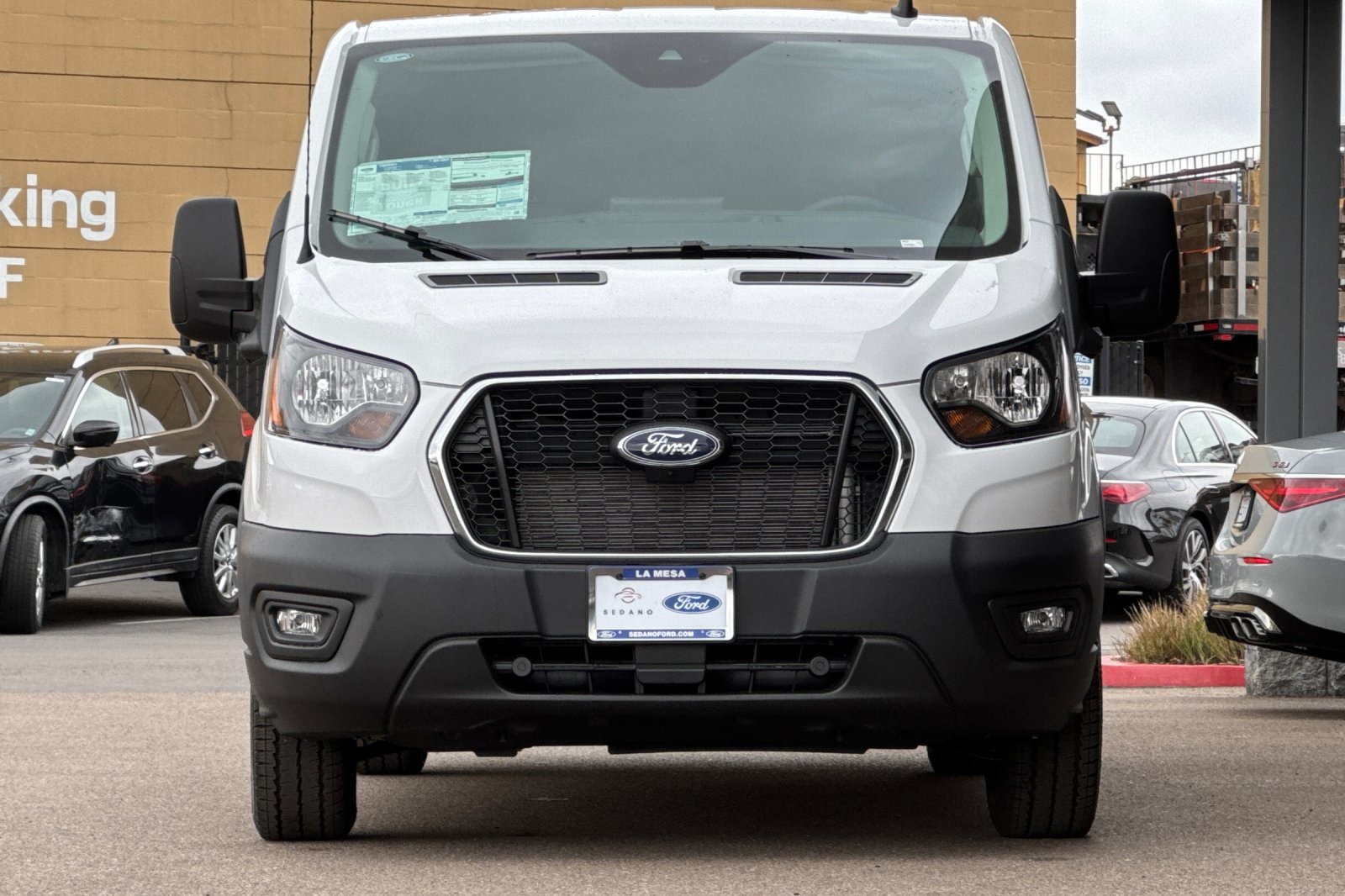 2024 Ford Transit photo 7
