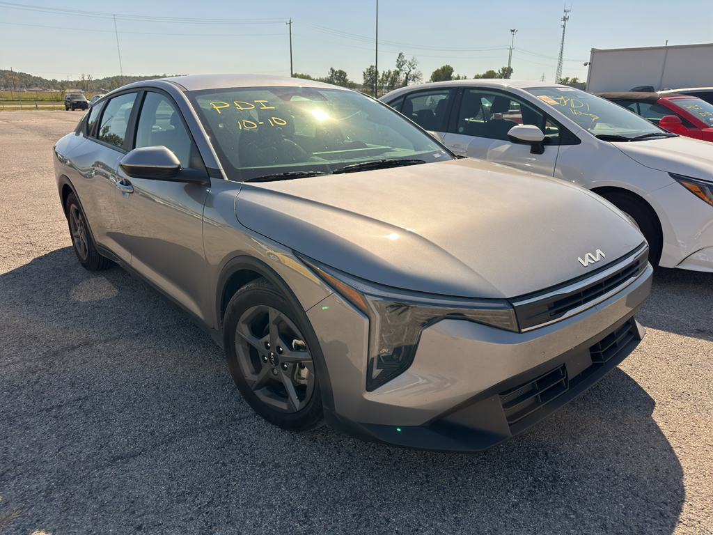 2025 Kia K4
