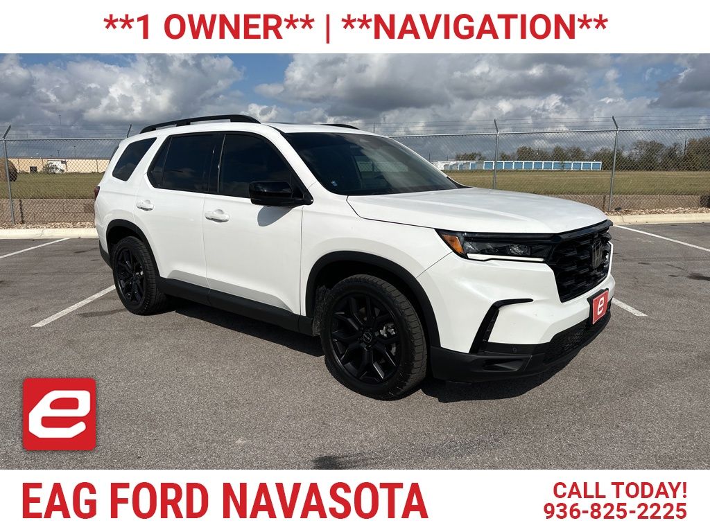 2025 Honda Pilot Black Edition's photo