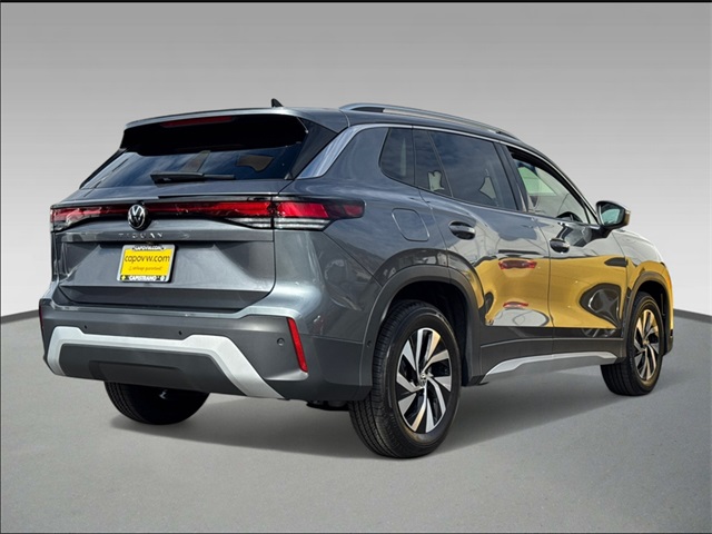 2025 Volkswagen Tiguan S photo 3