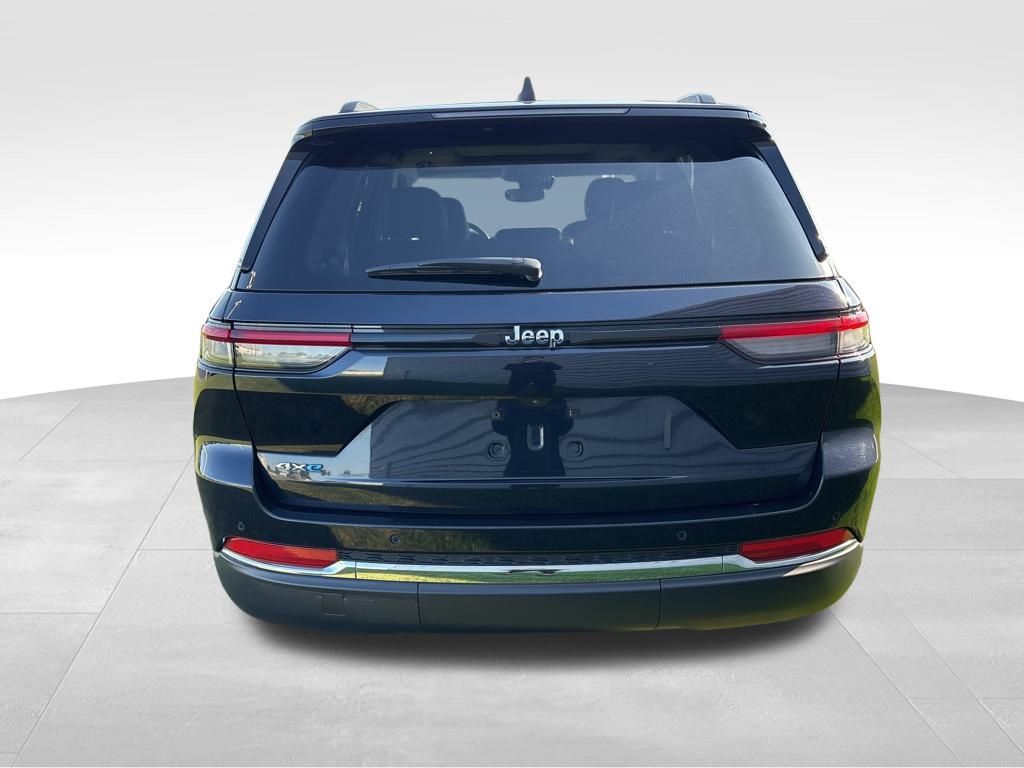 2024 Jeep Cherokee Limited 4xe photo 3