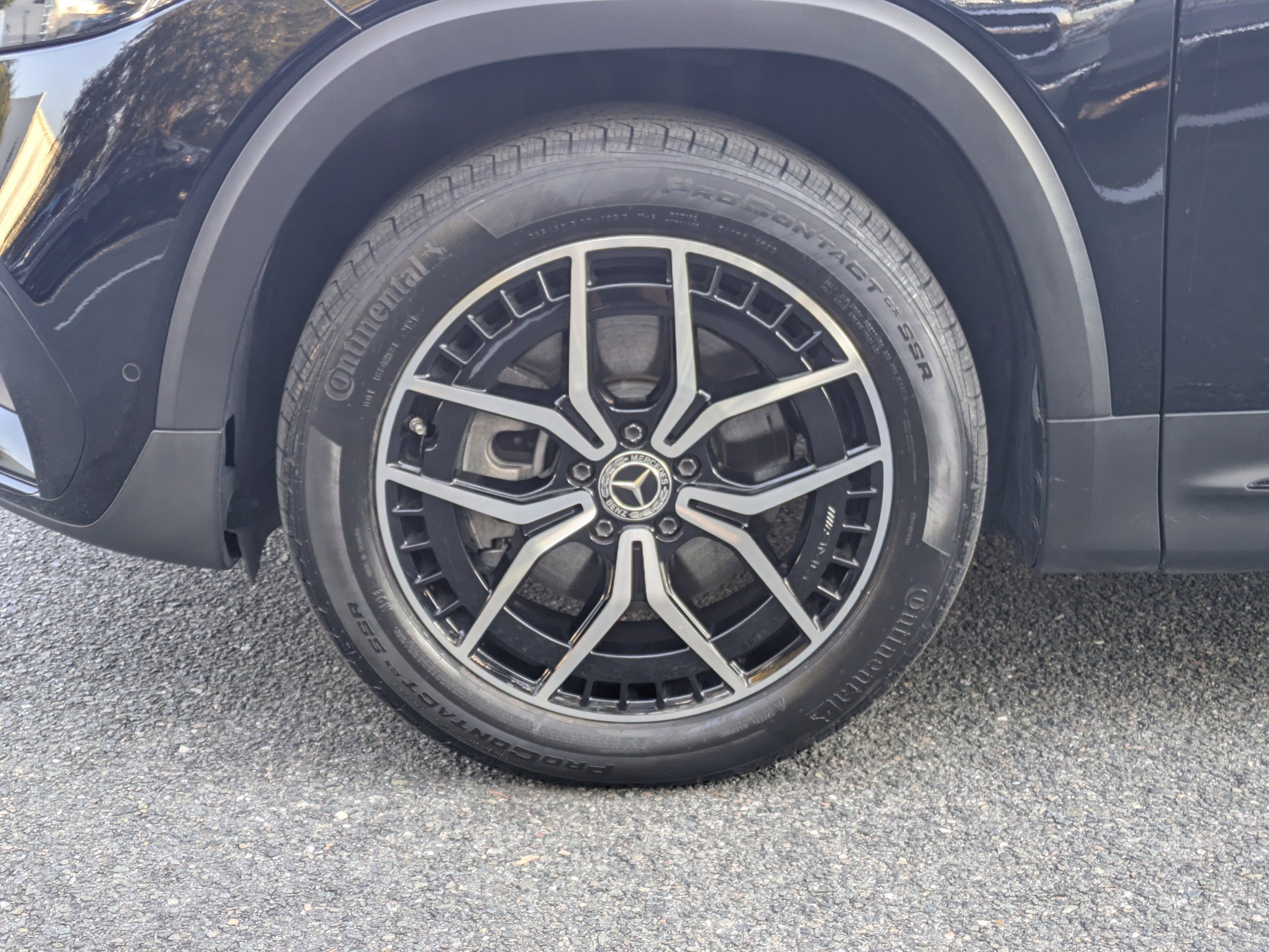 2023 Mercedes Benz EQB photo 3