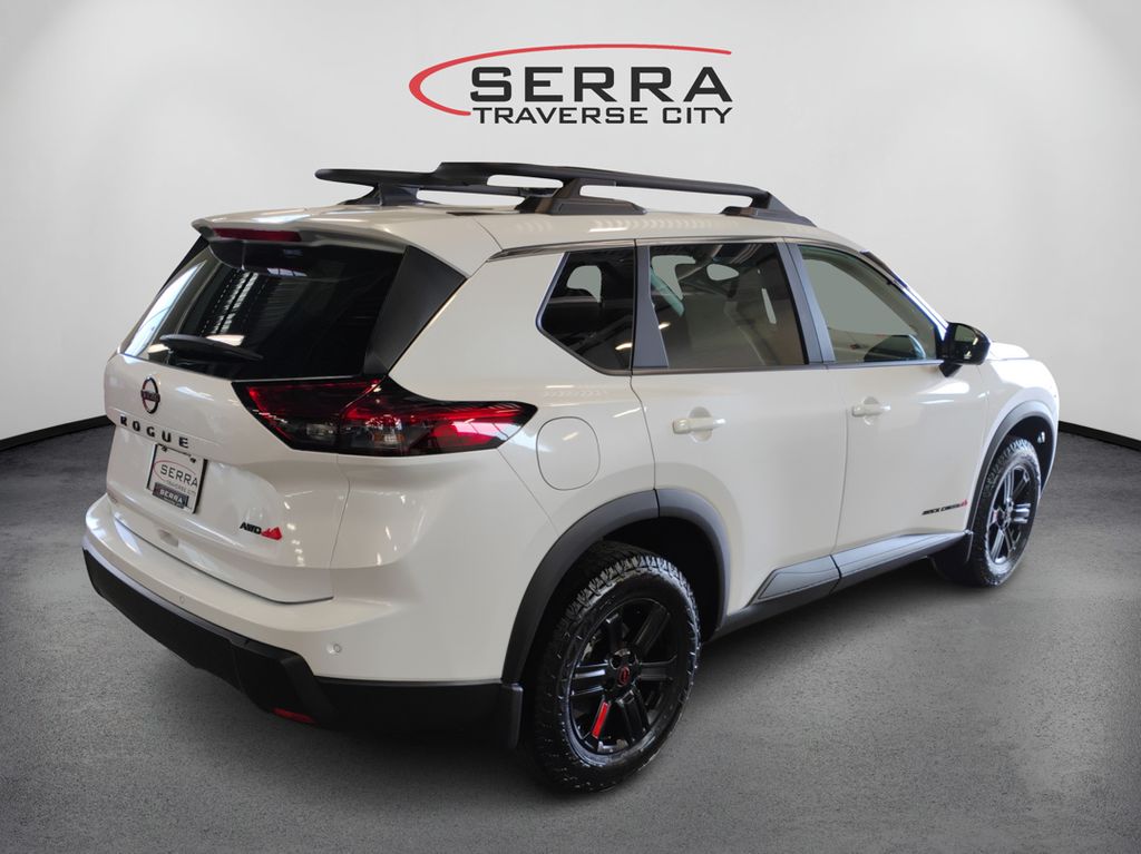 2026 Nissan Rogue SV photo 4