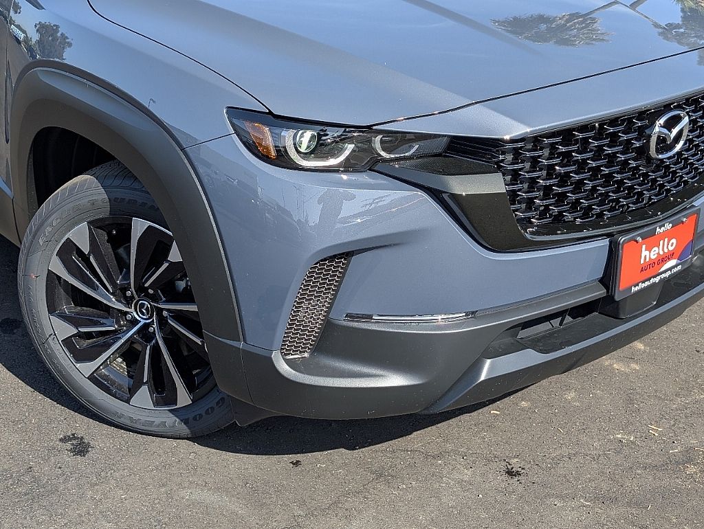 2025 Mazda CX-50 Premium Plus photo 3