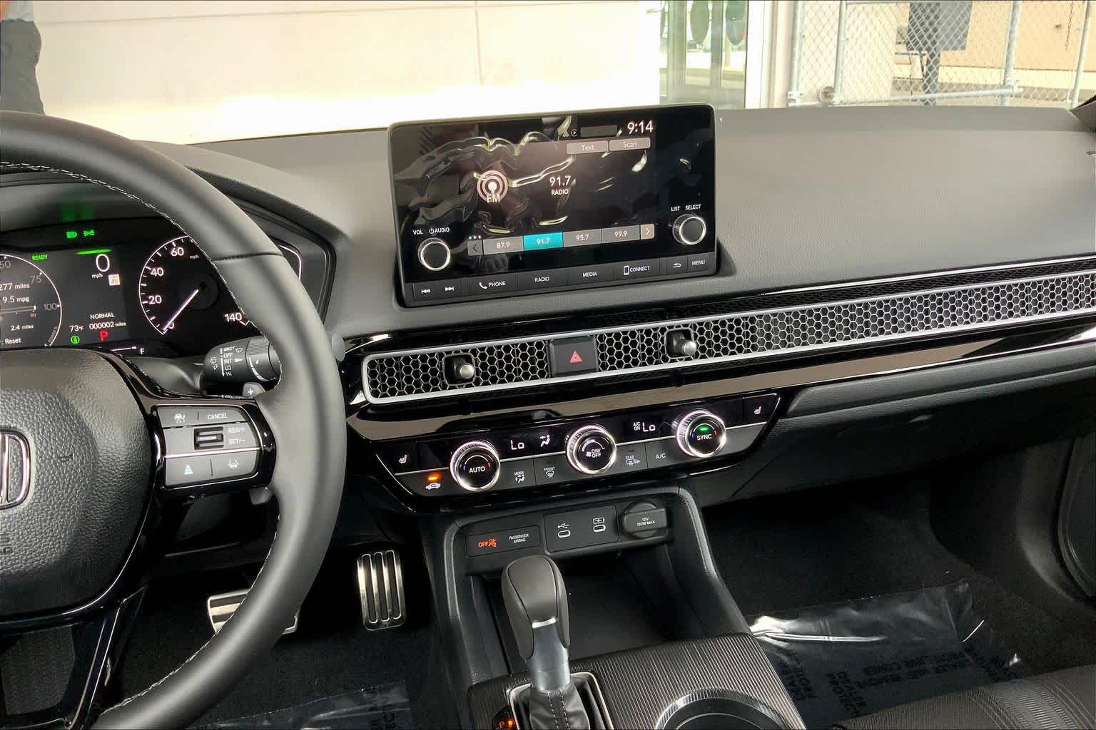 2026 Honda Civic Sport Hybrid photo 3