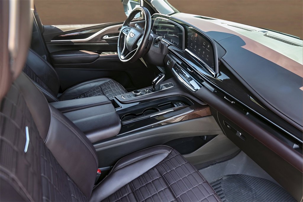 2023 Cadillac Escalade Premium Luxury Platinum photo 30