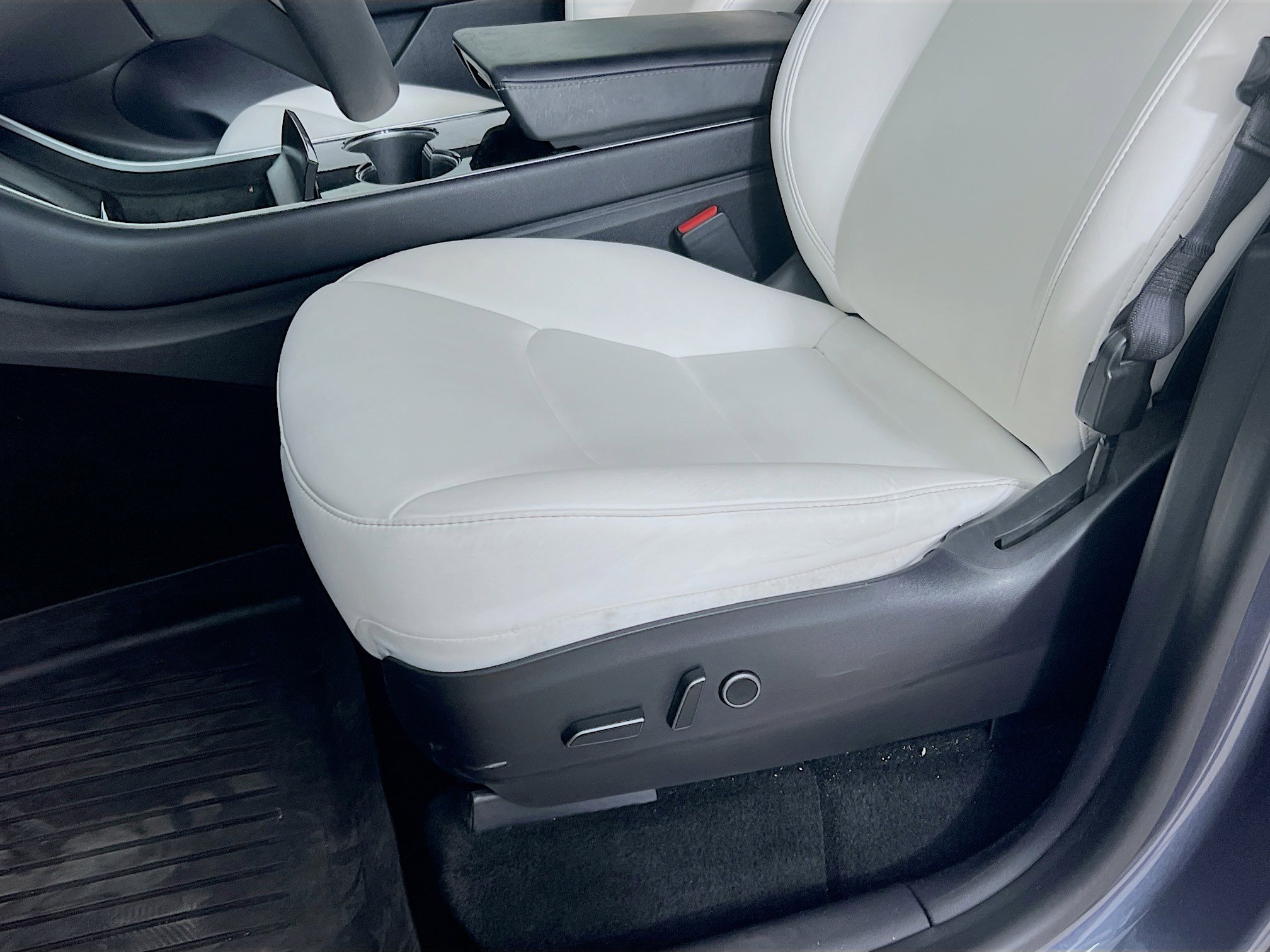 2021 Tesla Model Y Long Range photo 12