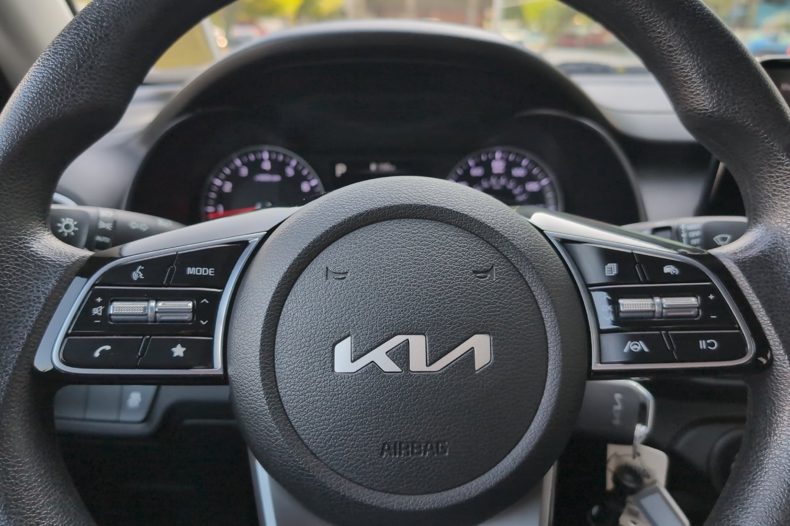 2023 Kia Forte LX photo 22