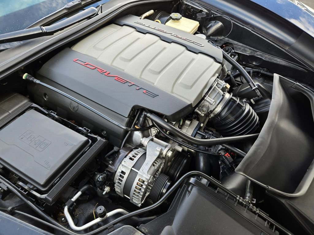 2014 Chevrolet Corvette Stingray 2LT photo 15