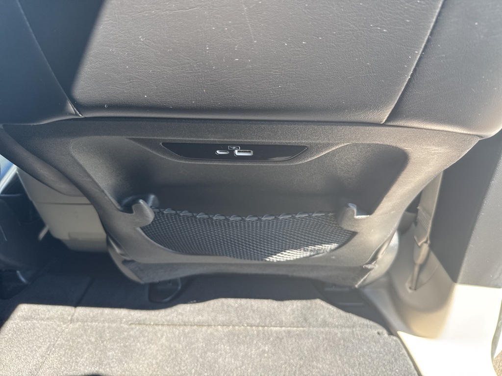 2023 Chrysler Pacifica Touring L photo 26